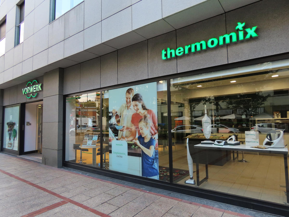 Thermomix demanda a Lidl por infringir la patente de su robot de cocina con  Monsieur Cuisine (y el supermercado se defiende con otra demanda)