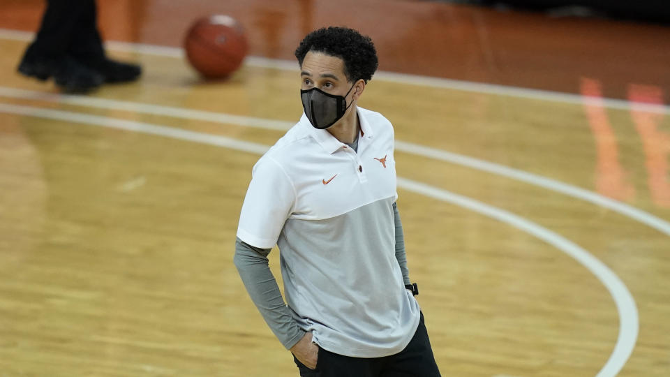 Texas head coach Shaka Smart