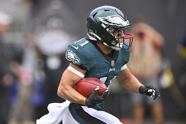 Eagles elevate WR Britain Covey and TE Noah Togiai to active