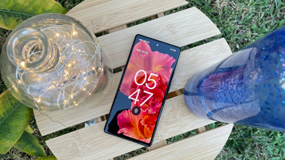 A Google Pixel 6 from the front, on a table, with the screen on