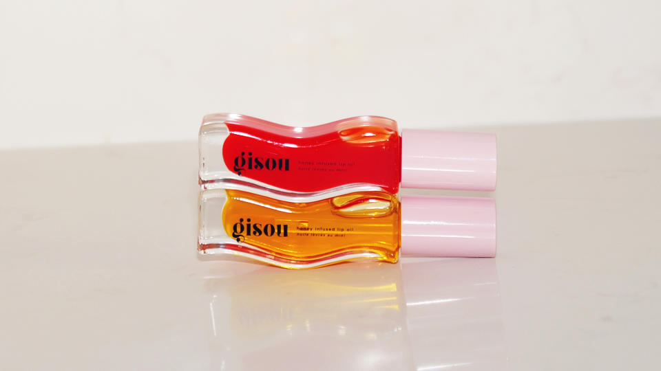 WWD Shop editors test two of Gisou's Honey Infused Lip Oils 