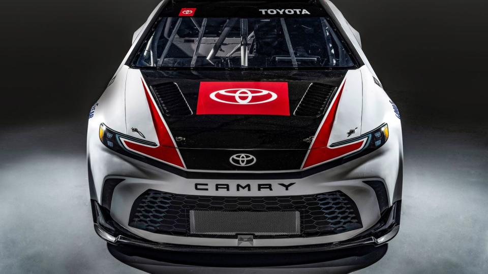 2024 toyota camry nascar