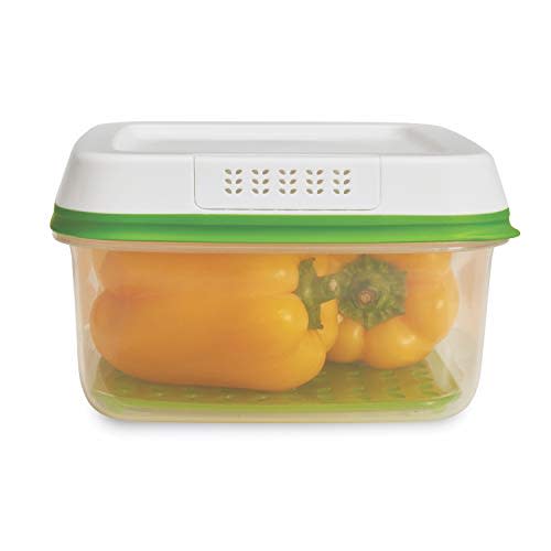 Rubbermaid FreshWorks Produce Saver (Amazon / Amazon)