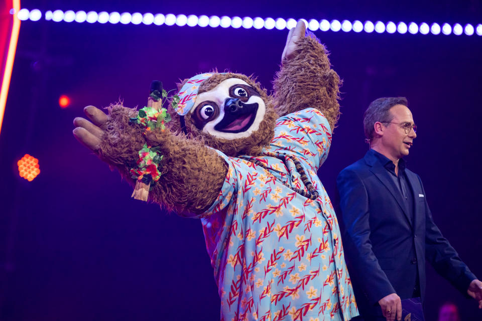 "Juchu, der nächste Werbeblock!" Worüber sich das Faultier vielleicht freuen mag, ärgert viele Fans der ProSieben-Show "The Masked Singer". (Bild: Joshua Sammer/Getty Images)