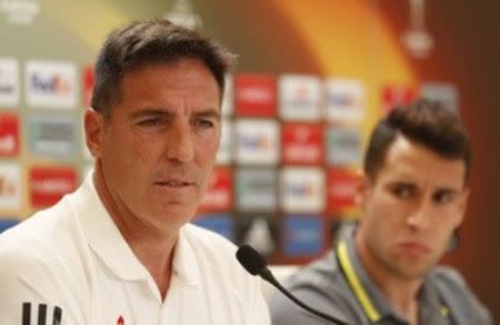 Football Soccer - Celta Vigo Press Conference - Balaidos Stadium, Vigo, Spain - 3/5/17 Celta Vigo coach Eduardo Berizzo and Hugo Mallo during the press conference Action Images via Reuters / Carl Recine Livepic