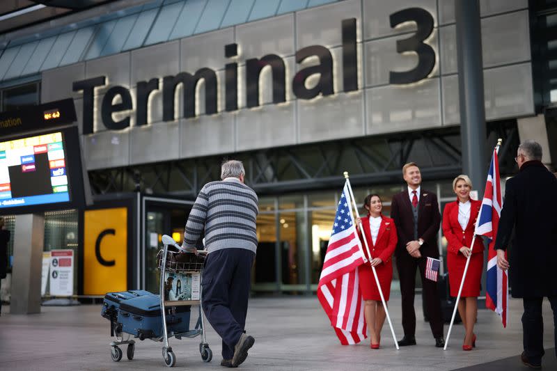 Travellers head to the United States as restrictions are lifted