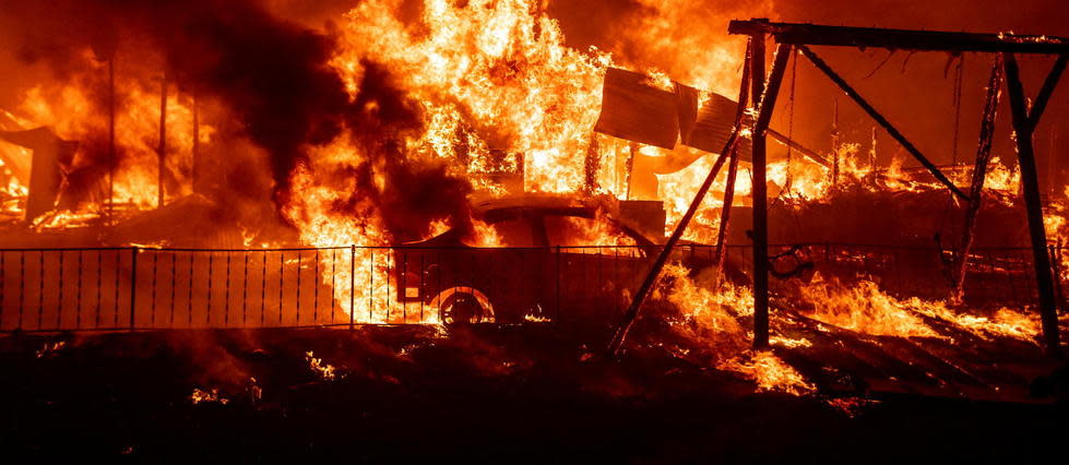 Au moins 16 personnes sont décédées dans les incendies qui ravagent l'ouest des États-Unis.
