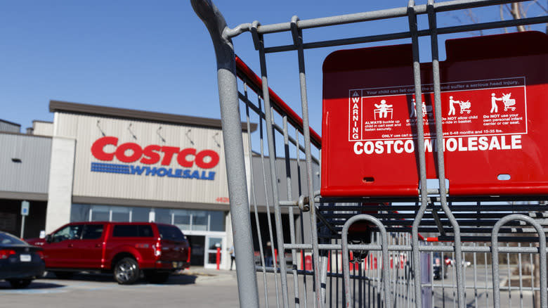 Cart in front of Costco