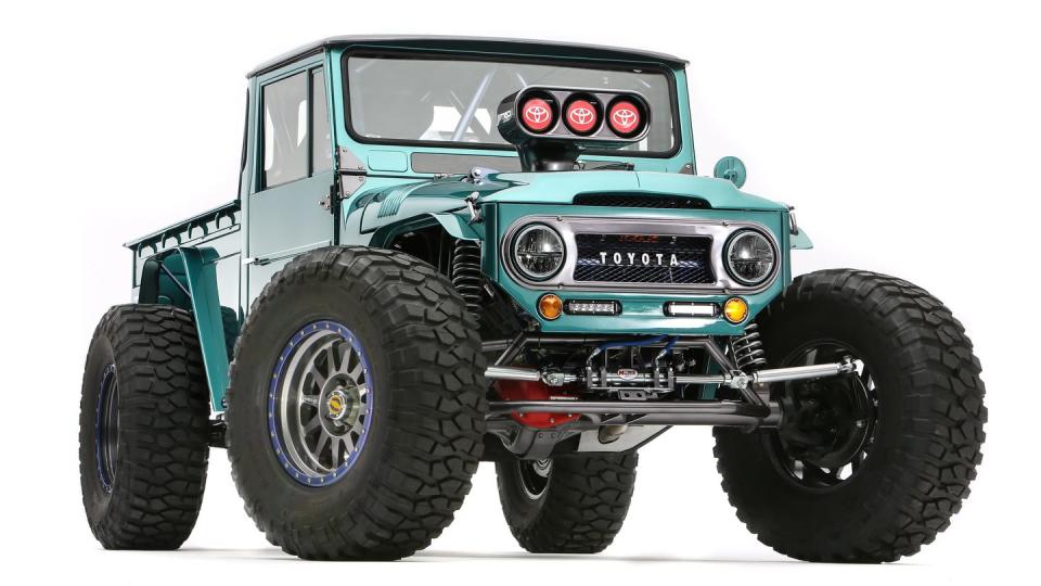 toyota fj bruiser at sema