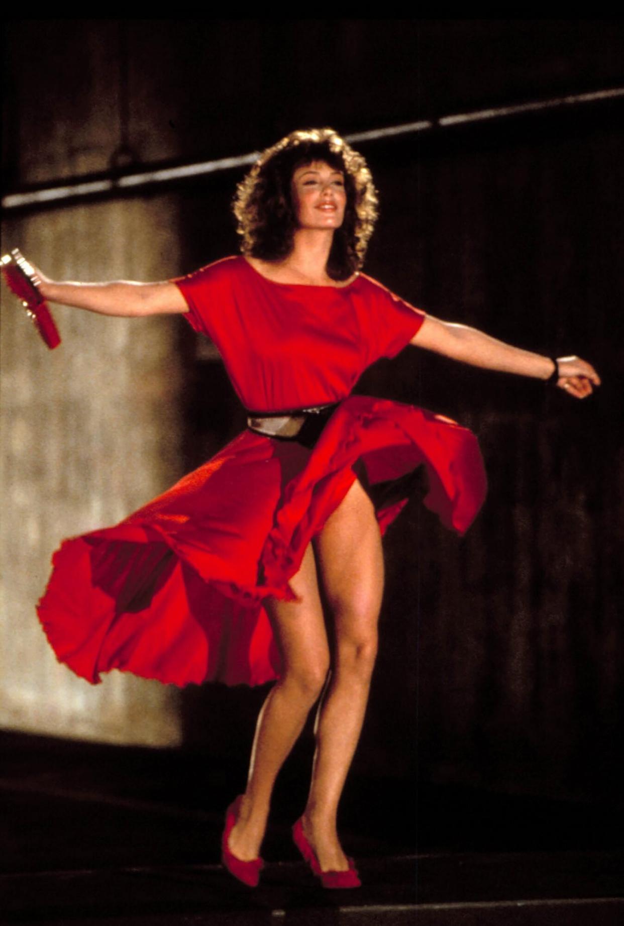 THE WOMAN IN RED, Kelly LeBrock, 1984. ©MGM/Courtesy Everett Collection