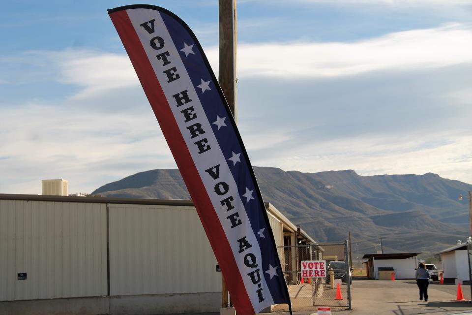 Vote Here signs at the Otero County Fairgrounds on November 2, 2021.

Voter Convenience Centers in Otero County opened at 7 a.m. on November 2, 2021 for Election Day voting in the 2021 local elections.