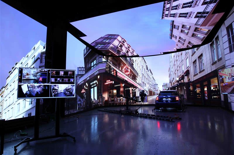 金馬X韓國視覺特效 海外工作坊_Dexter Studios旗下的LED虛擬攝影棚。（圖／金馬執委會提供）