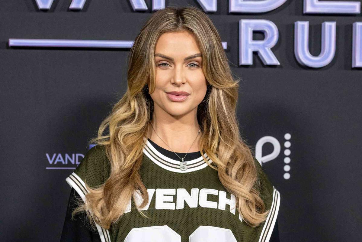 Pregnant Lala Kent Says She'll Raise Her Two Kids with Help from Her Mom:  'Surrounded by So Much Love