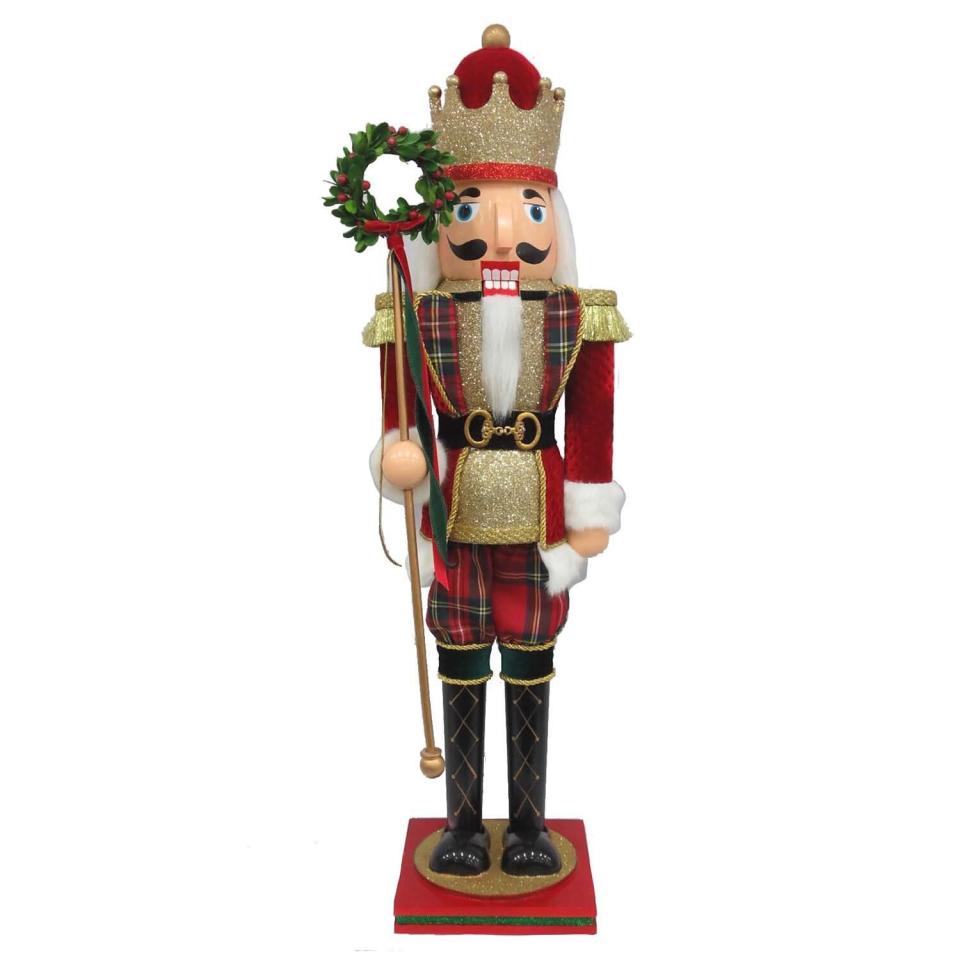 Member's Mark 32'' Wood Nutcracker (Traditional)