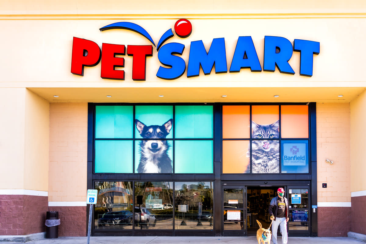 PetSmart loves their customers' furry, feathered, and scaly friends<p>ablokhin via Getty Images</p>