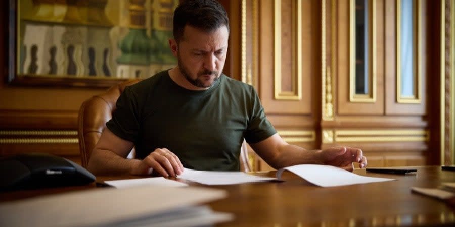 Zelenskyy signs law to increase liability for mobilization evasion