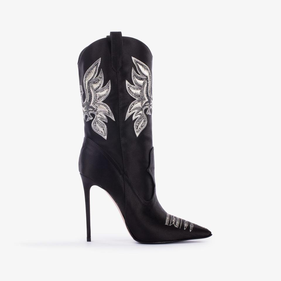 Le Silla’s Western-inspired boot with a stiletto heel.