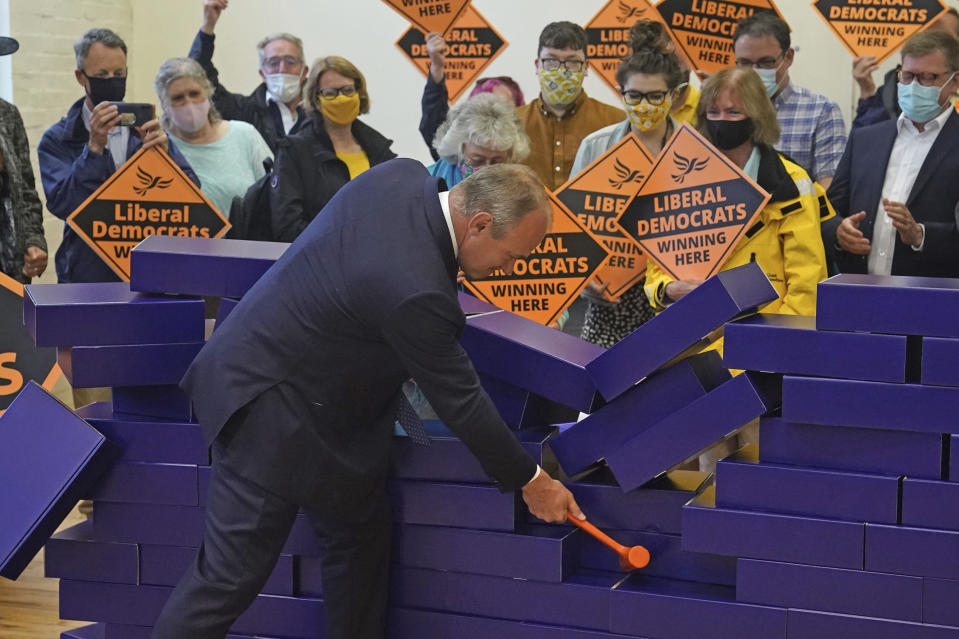 Liberal Democrat leader Ed Davey during a victory rally at Chesham Youth Centre in Chesham, England, Friday June 18, 2021, after Sarah Green won the Chesham and Amersham by-election. In a surprising result, Prime Minister Boris Johnson’s Conservative Party was easily defeated in a special election for a seat it has held onto for decades. (Steve Parsons/PA via AP)