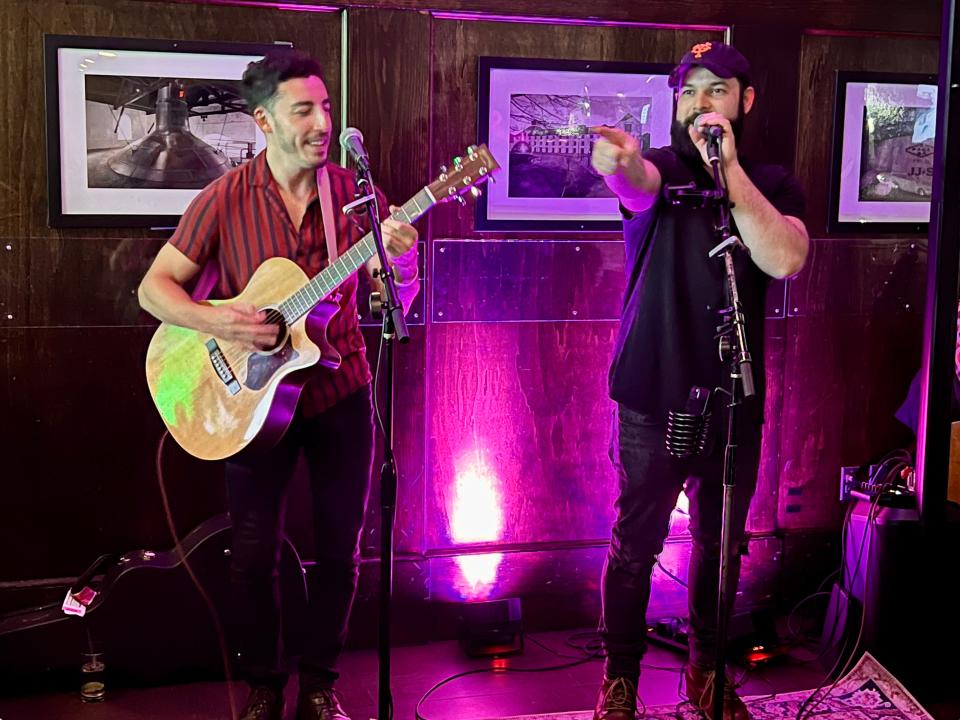 Ricky Duran, left, who appeared on 'The Voice" in 2019, and Sam James, who competed on the show in 2012, perform May 16 at Funky Murphy's in Worcester.