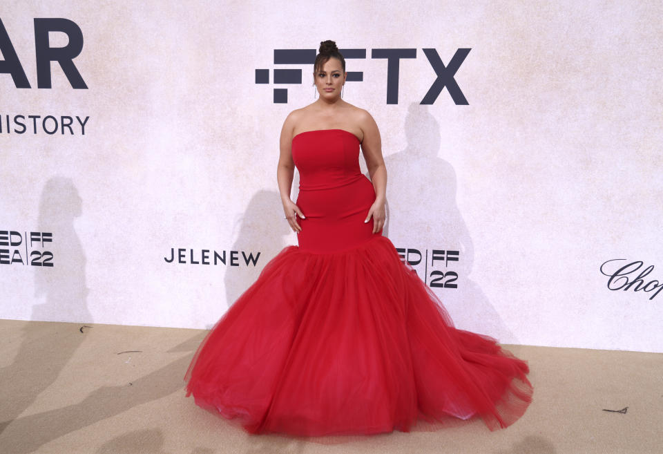 Ashley Graham poses for photographers upon arrival at the amfAR Cinema Against AIDS benefit at the Hotel du Cap-Eden-Roc, during the 75th Cannes international film festival, Cap d'Antibes, southern France, Thursday, May 26, 2022. (Photo by Vianney Le Caer/Invision/AP)