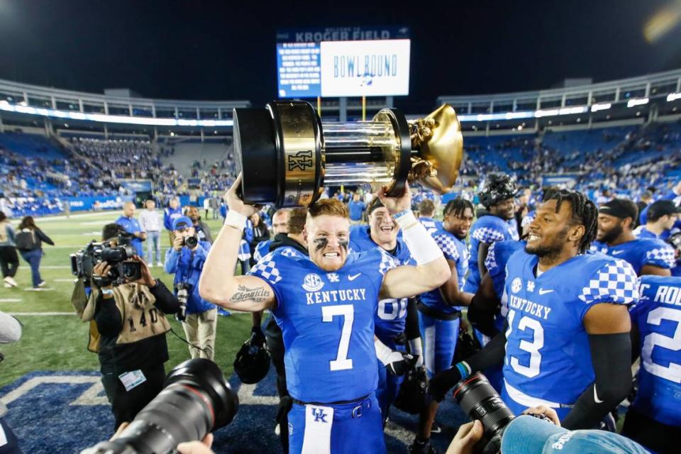 Kentucky Wildcats quarterback Will Levis (7) celebrates defeating the Louisville Cardinals 26-13 to win the Governor’s Cup at Kroger Field in Lexington, Ky., Saturday, November 26, 2022.