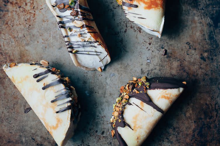 Fudge-Swirled Vanilla Ice Cream Choco Tacos