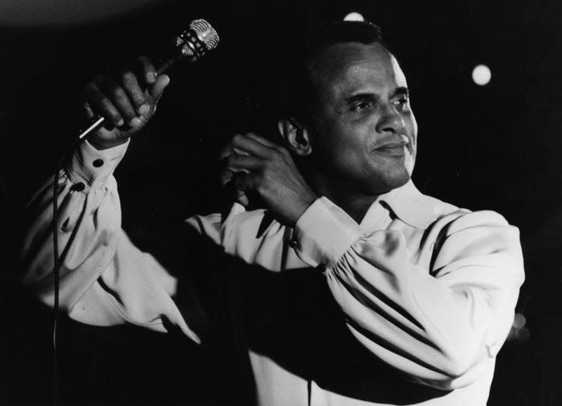 Harry Belafonte, performs to an audience of over 6,000 at the Circus Krone Bau, Munich.