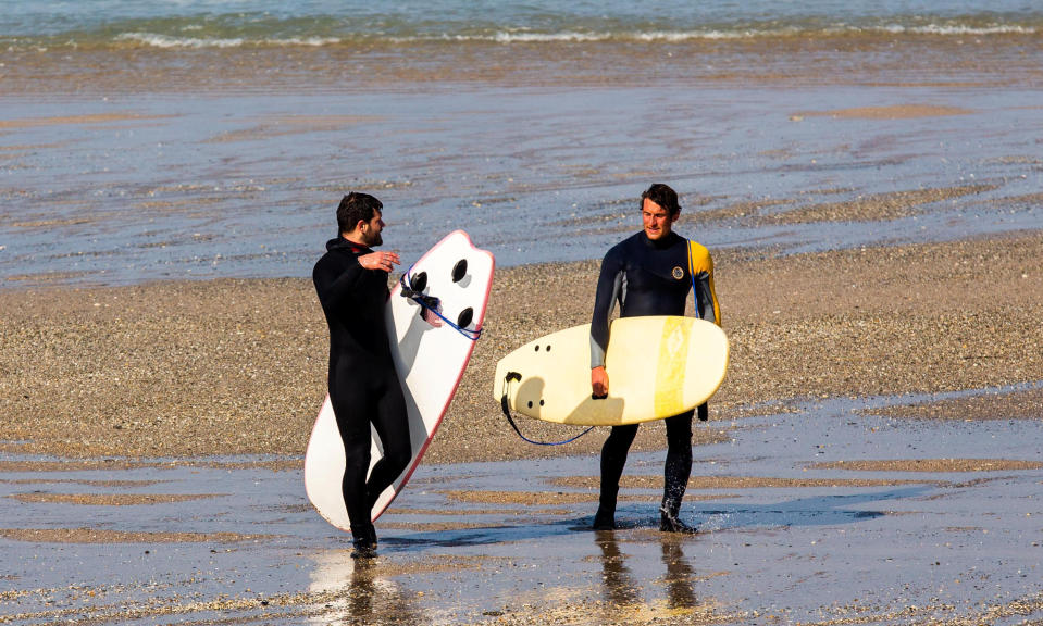  See SWNS story SWPLsurf. Despite surfing been banned  in Itlay, Spain and France the water sport hasn't been explicitly restricted in the UK. Government guidance is that people shouldn't be driving to do their daily excercise so if surfers can walk to the beach that could be allowable under current UK lockdown rules 