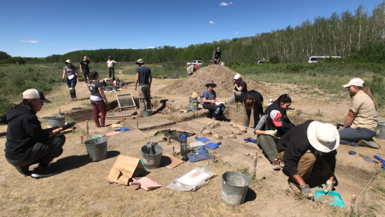 First Nations teens dig into their ancestors' past at archeological site