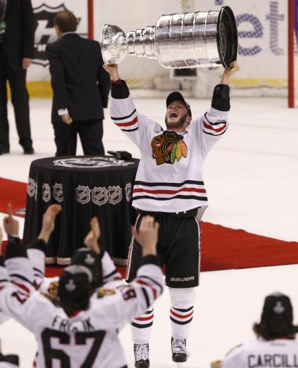 This Week in Chicago Blackhawks History: Two Stanley Cups won