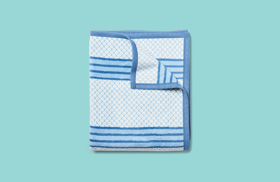 These Are the Ultimate Throw Blankets for Your Home