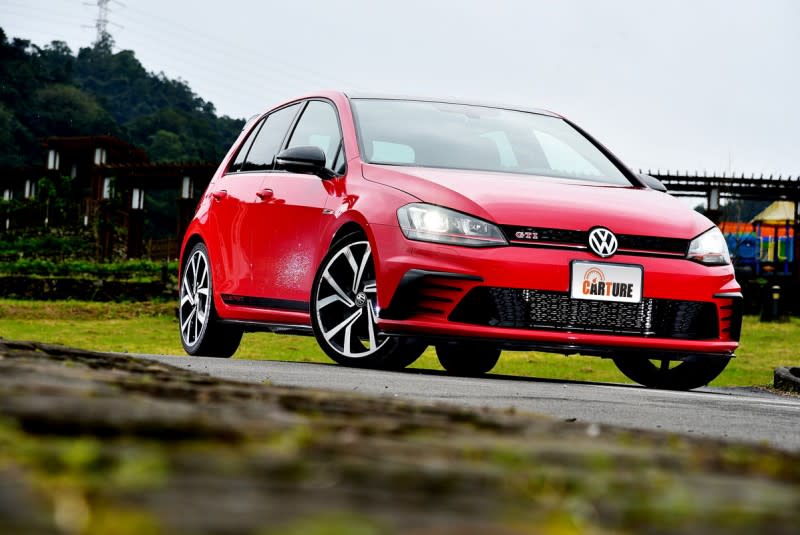 Golf GTI Clubsport無論面子裡子，價值都高過Golf GTI與Golf R