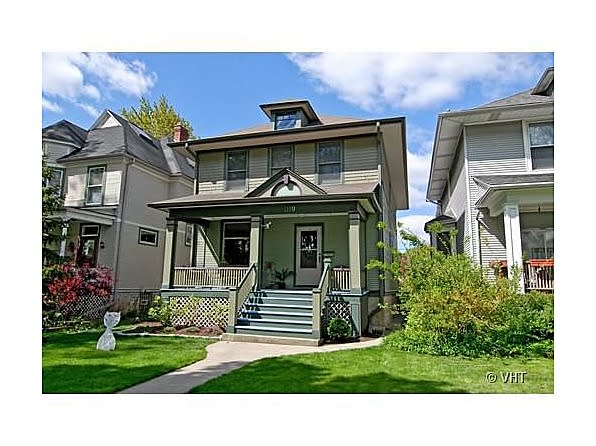 Yahoo! Homes of the Week: $600,000 homes oak park