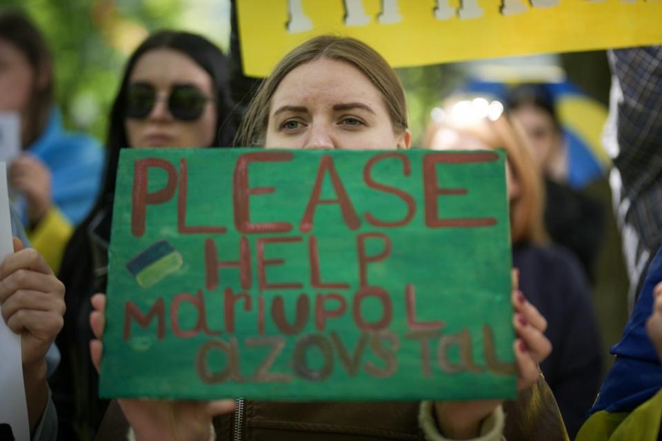 Protesters attend a rally in front of the Chinese embassy on May 17, 2022 in Kyiv, Ukraine (Getty Images)