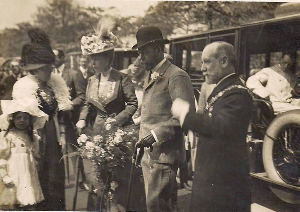 Queen Mary and King George V (both in the center) are flanked by the Mayor of Rotherham Alderman P Bancroft Coward (far right) and his wife during their July 8-12, 1912, visit. | Wentworth Woodhouse Preservation Trust