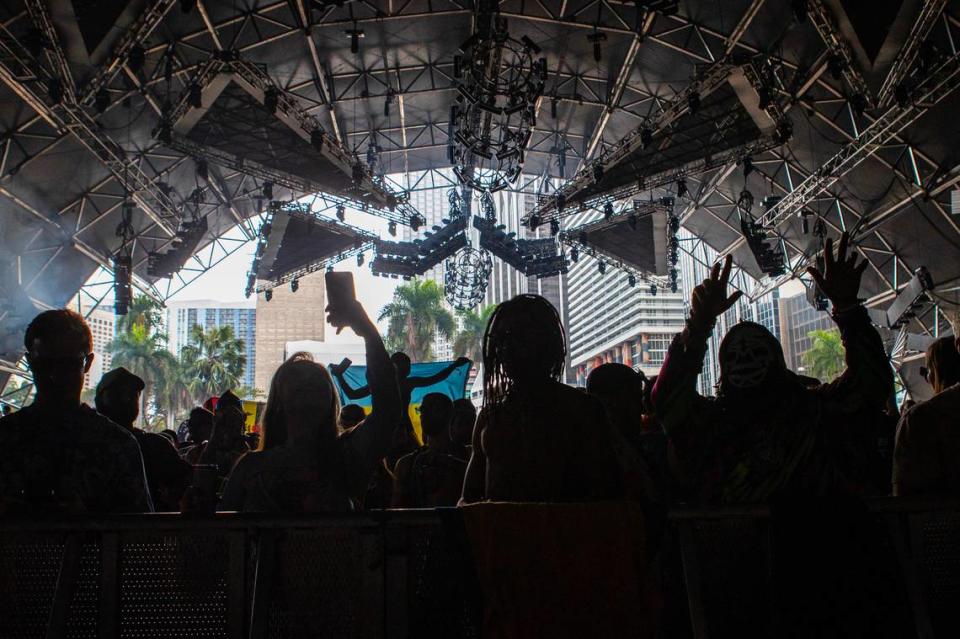 Festival goers react to the music during Day 2 of Ultra 2024 at Bayfront Park in Downtown Miami on Saturday, March 23, 2024. D.A. Varela/dvarela@miamiherald.com