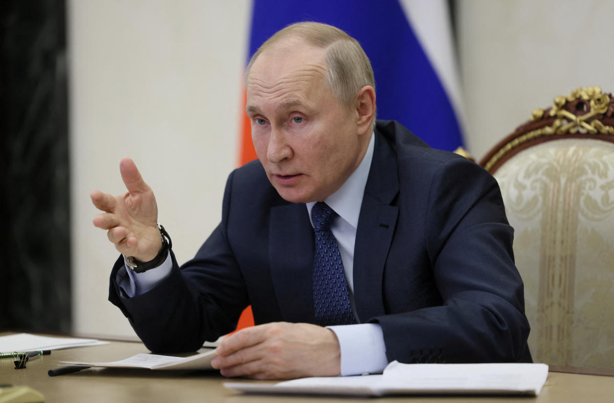 Putin: Russia is not crazy and will not be the first to use nuclear weapons