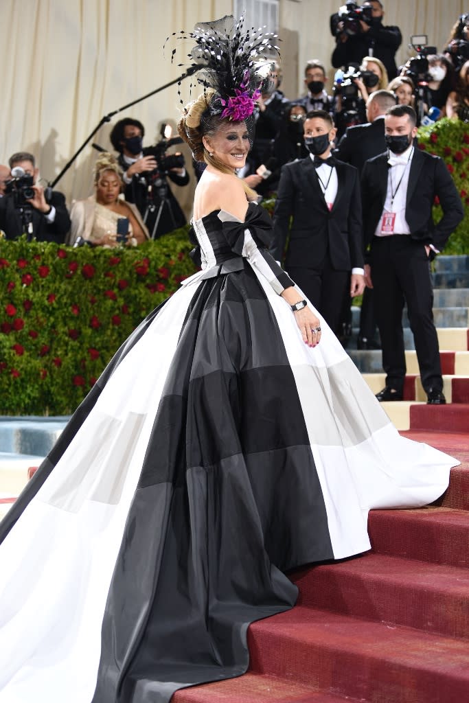 Sarah Jessica Parker attends The Metropolitan Museum of Art’s Costume Institute benefit gala celebrating the opening of “In America: An Anthology of Fashion” on May 2, 2022. - Credit: Evan Agostini/AP