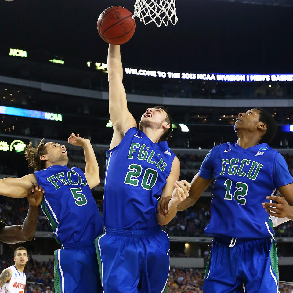 <p>Just a few years after transitioning to the Division I level in 2011, Florida Gulf Coast made a huge impact in its first-ever NCAA tournament appearance. The Eagles are the only 15 seed to ever advance to the Sweet 16, and they did it with a high-flying, entertaining offense that earned them the nickname ‘Dunk City.’ FGCU knocked off No. 2 Georgetown and No. 7 San Diego State in consecutive games to cement themselves in tourney history. </p>