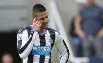 Football - Newcastle United v Arsenal - Barclays Premier League - St James' Park - 29/8/15 Newcastle's Aleksandar Mitrovic looks dejected after being sent off Reuters / Andrew Yates Livepic