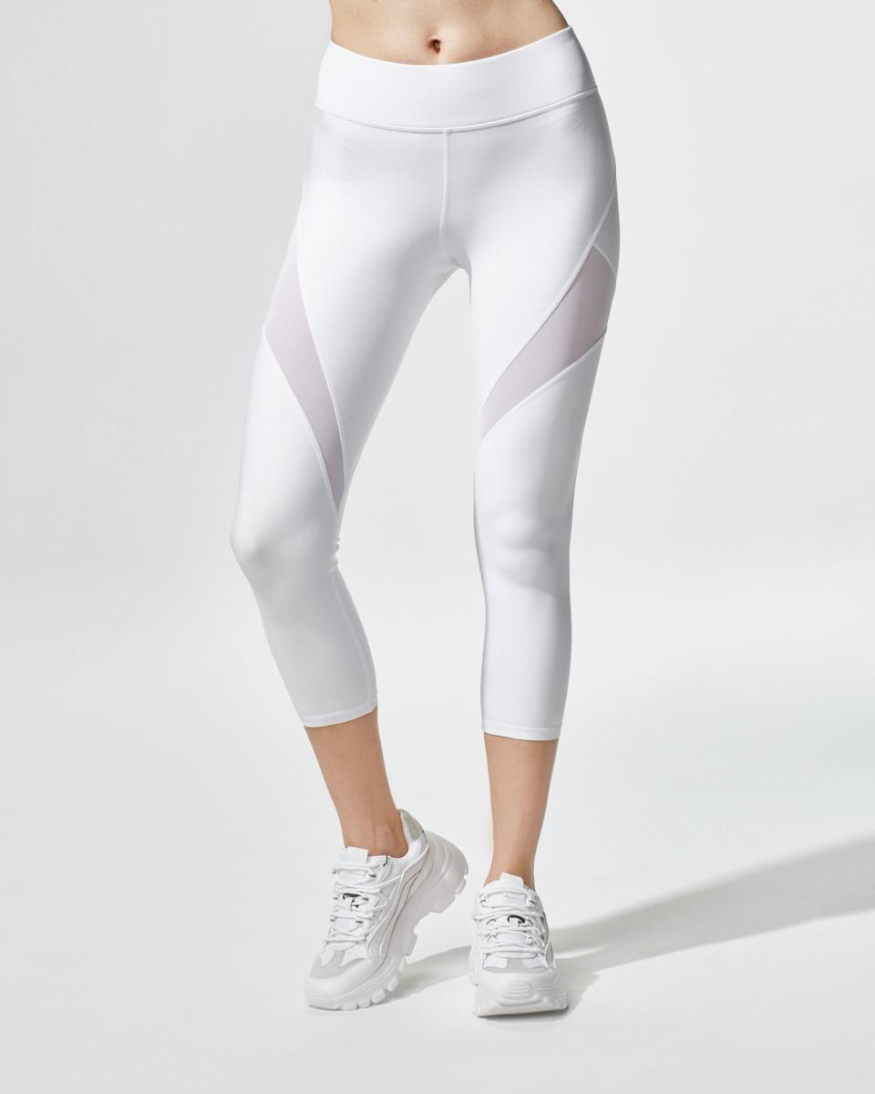 Inversion Crop Legging.