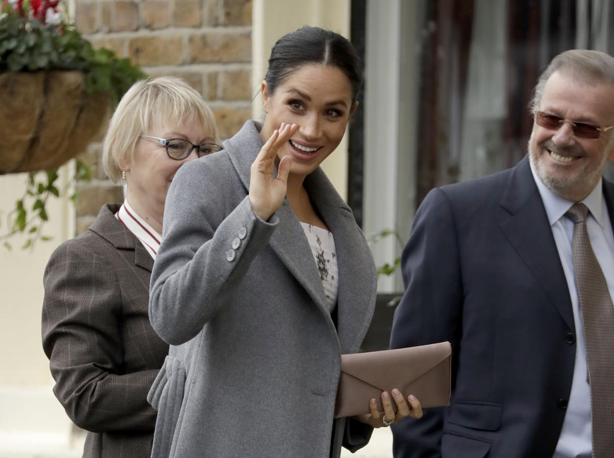 2017 wurde ein graues Haar bei Herzogin Meghan entdeckt. (Bild: AP Photo)