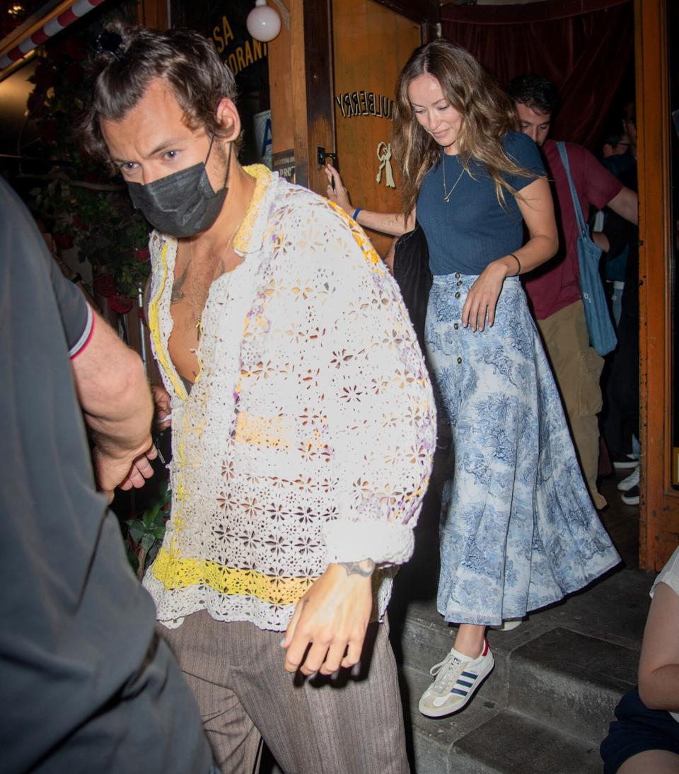 Harry styles and Olivia Wilde go for a date night in New York City at RubiRosa Pizza Bar