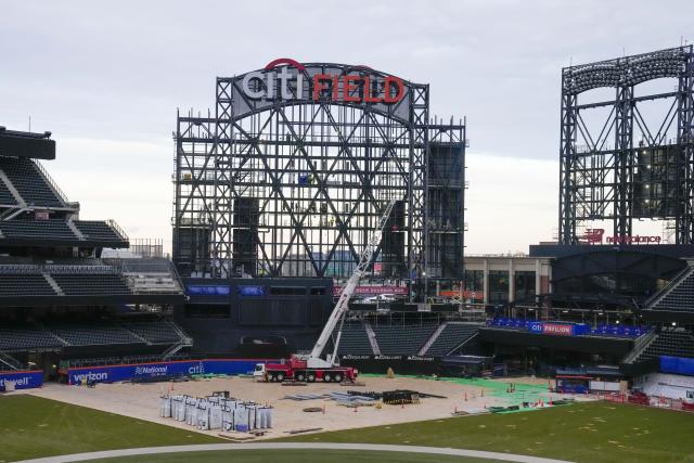 Sports digest: Mets, batting champ Jeff McNeil agree on 4-year deal