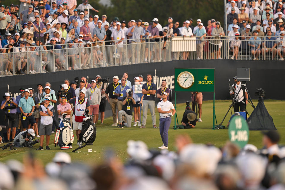 LOS ANGELES, CALIFORNIA - JUNE 17: Wyndham Clark watches his shot on the 15th tee box during the third round of the 123rd U.S. Open Championship at The Los Angeles Country Club (North Course) on June 17, 2023 in Los Angeles, California. (Photo by Ben Jared/PGA TOUR via Getty Images)