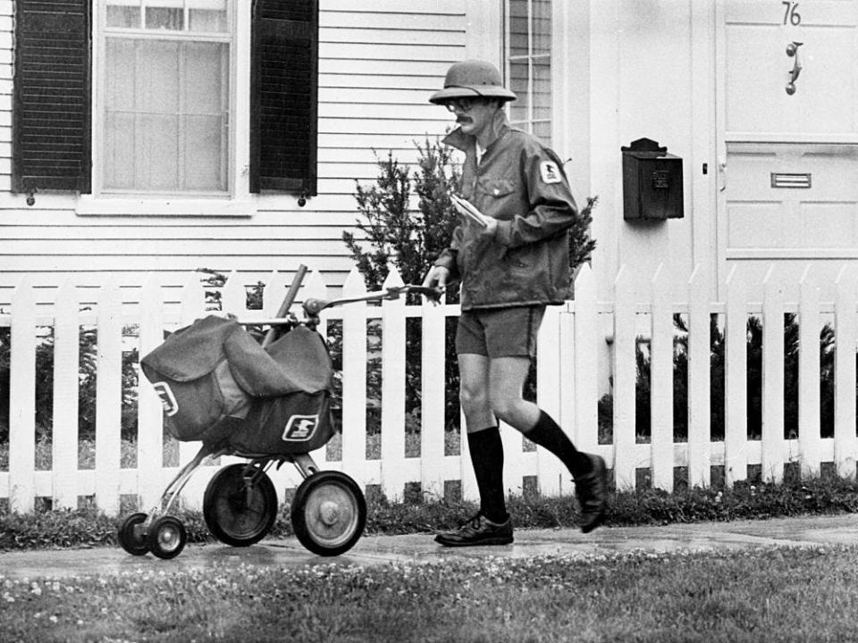 A mail wheelbarrow in 1981