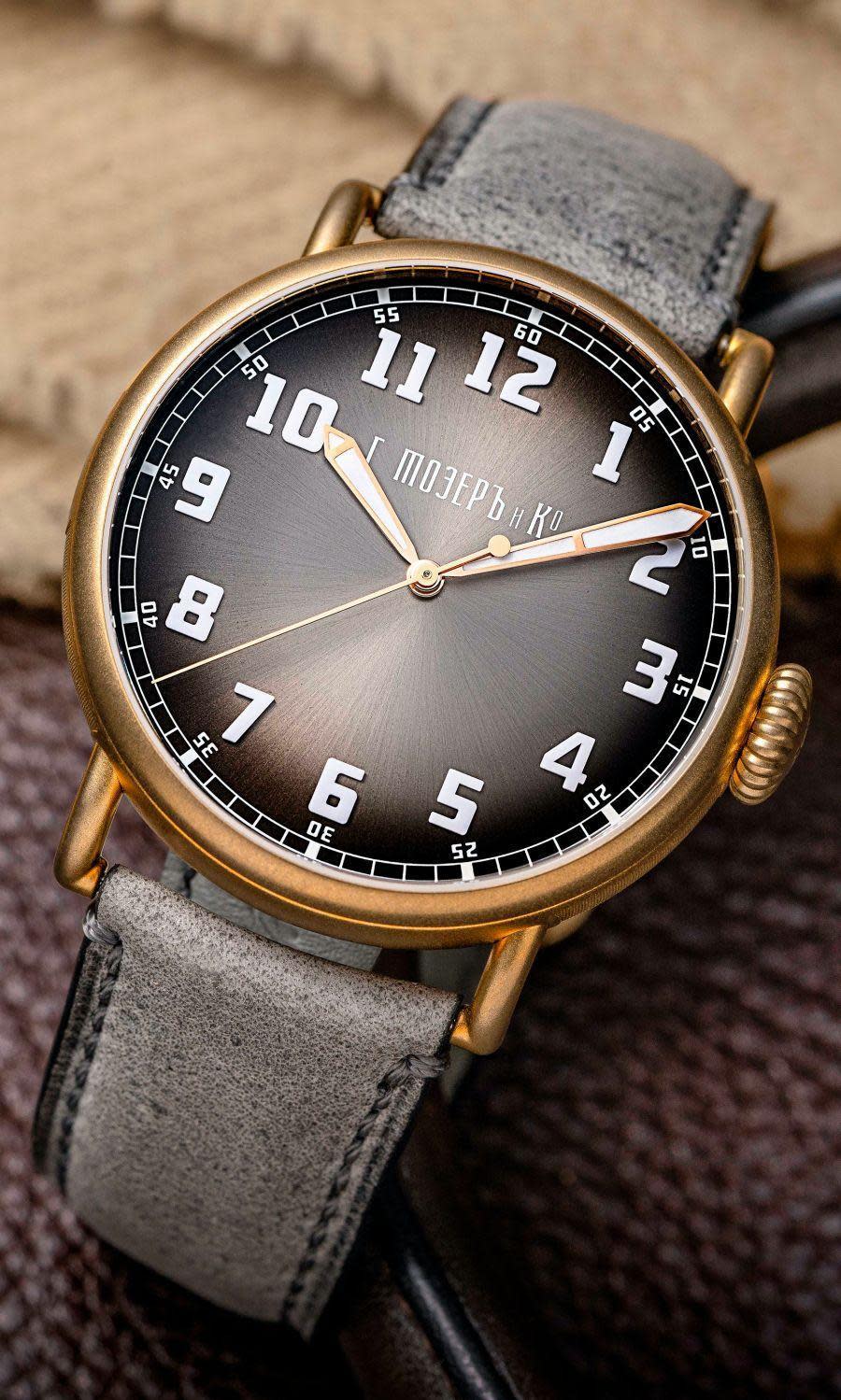 亨利慕時H. MOSER & CIE Heritage Bronze Since 1828青銅錶款