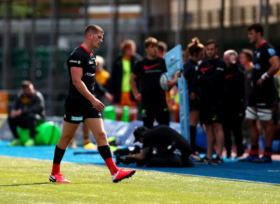 Owen Farrell walks away after being sent off (Getty Images)