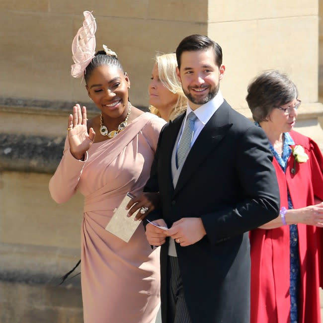 Serena Williams con su esposo Alexis Ohanian en la boda de Harry y Meghan credit:Bang Showbiz