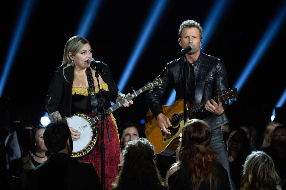 THE 50th ANNUAL CMA AWARDS - The 50th Annual CMA Awards, hosted by Brad Paisley and Carrie Underwood, broadcasts live from the Bridgestone Arena in Nashville, Wednesday, November 2 (8:00-11:00 p.m. EDT), on the ABC Television Network. (Image Group LA/ABC via Getty Images) ELLE KING, DIERKS BENTLEY